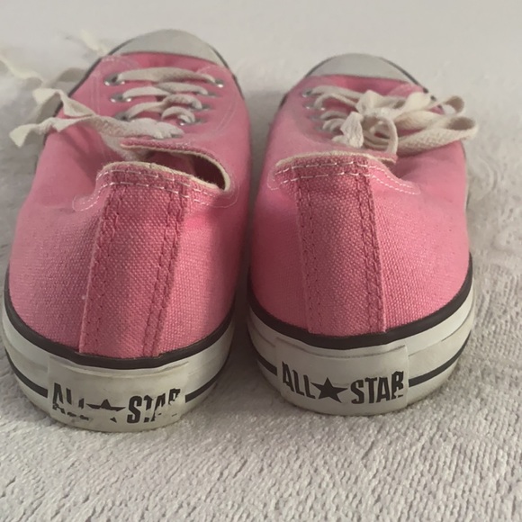 Pink converse low top - Picture 2 of 4